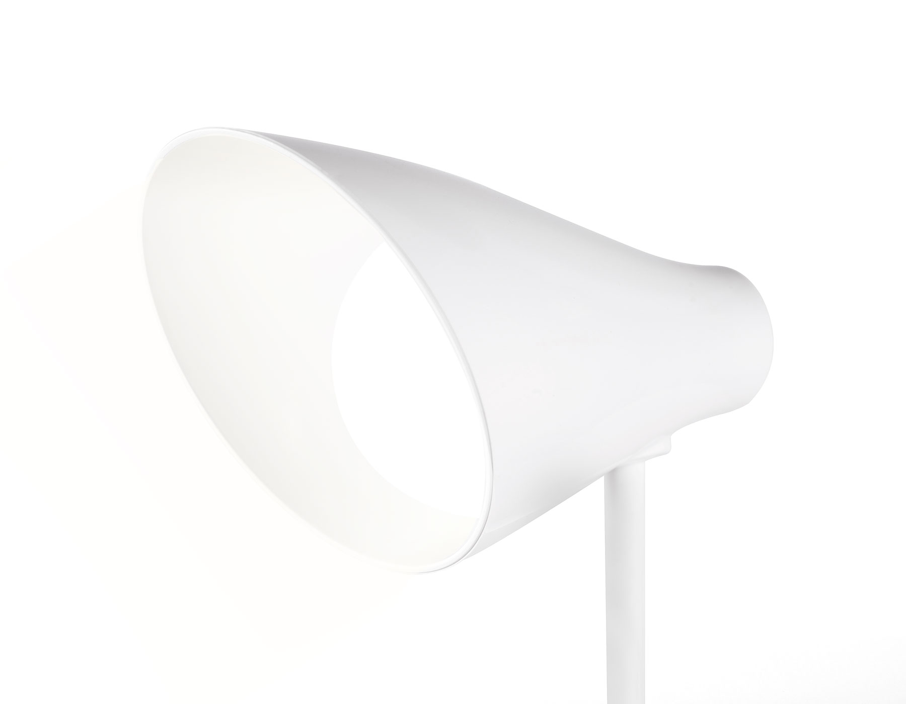 DE705 WH белый LED 3000-6000K 4W