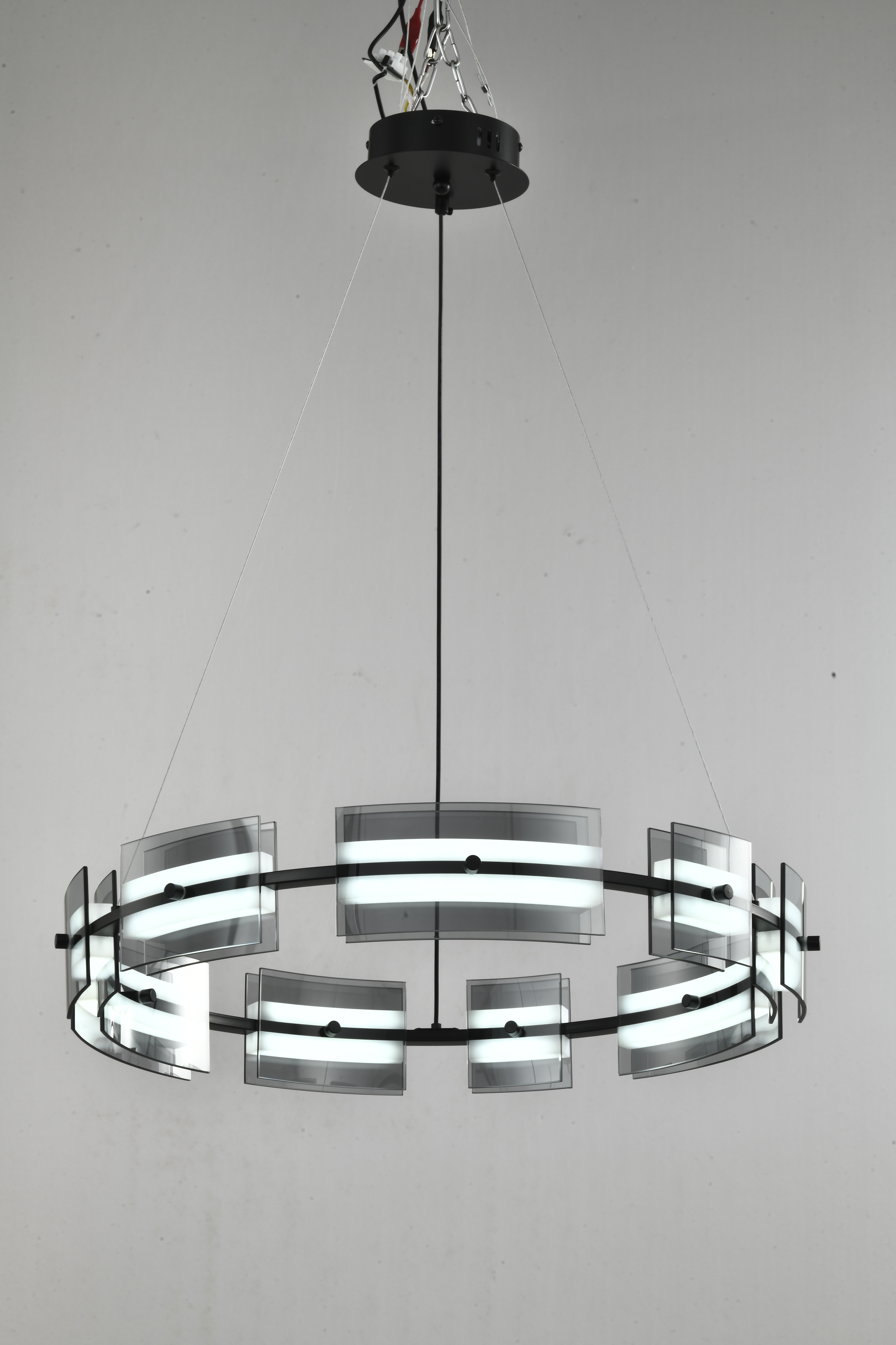 Люстра подвесная черная LED 36Вт D60см Zortes LOFT ZRS.1802.60