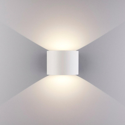 Уличный настенный светодиодный светильник Elektrostandard 1518 Techno LED Blade белый a038830