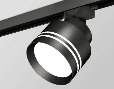 Комплект трекового светильника Ambrella light Track System XT (A2526, A2106, C8102, N8478) XT8102026