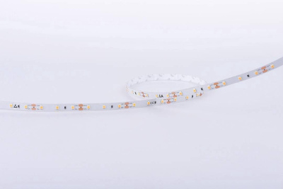 Светодиодная влагозащищенная лента DesignLed 7,2W/m 60LED/m 2835SMD нейтральный белый 5M 001491