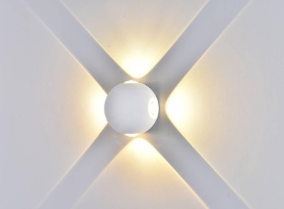 Настенный светодиодный светильник DesignLed GW Sfera-DBL GW-A161-4-4-WH-WW 003200