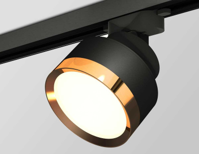 Комплект трекового светильника Ambrella light Track System XT (A2526, A2106, C8102, N8124) XT8102004
